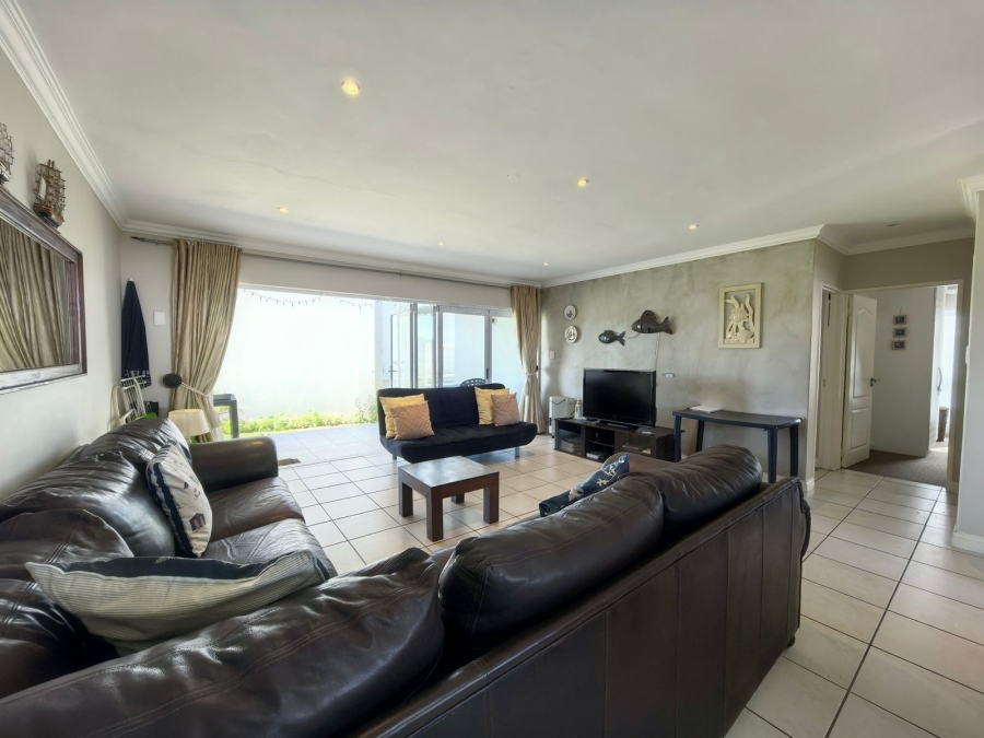 2 Bedroom Property for Sale in Marina Martinique Eastern Cape
